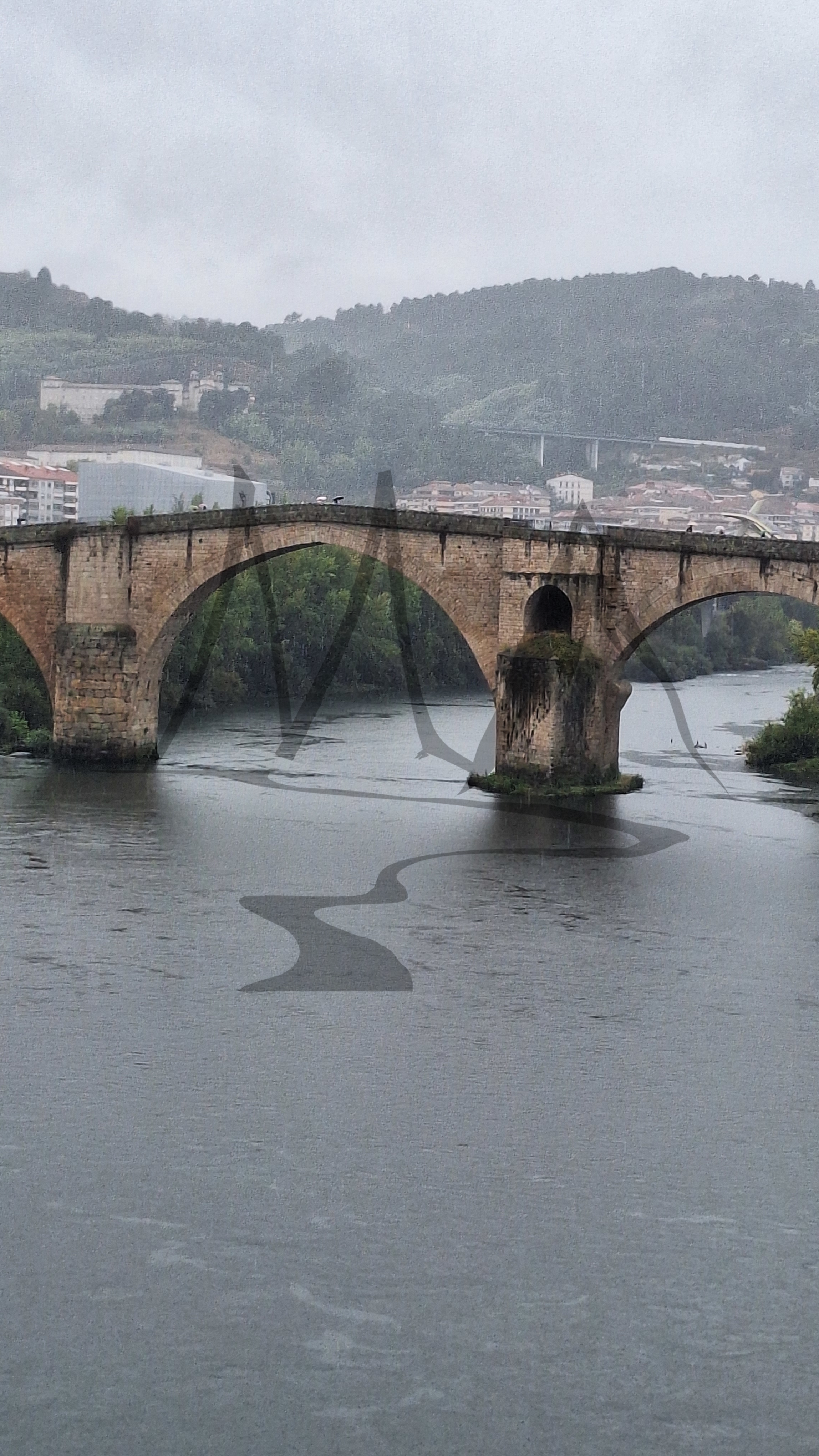 Miñaventura paseos en bici, andainas ourense. Puente romano Ourense